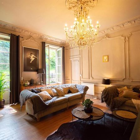 הוילה Viré Beautiful, Historic Manoir In Semi-Rural Setting מראה חיצוני תמונה