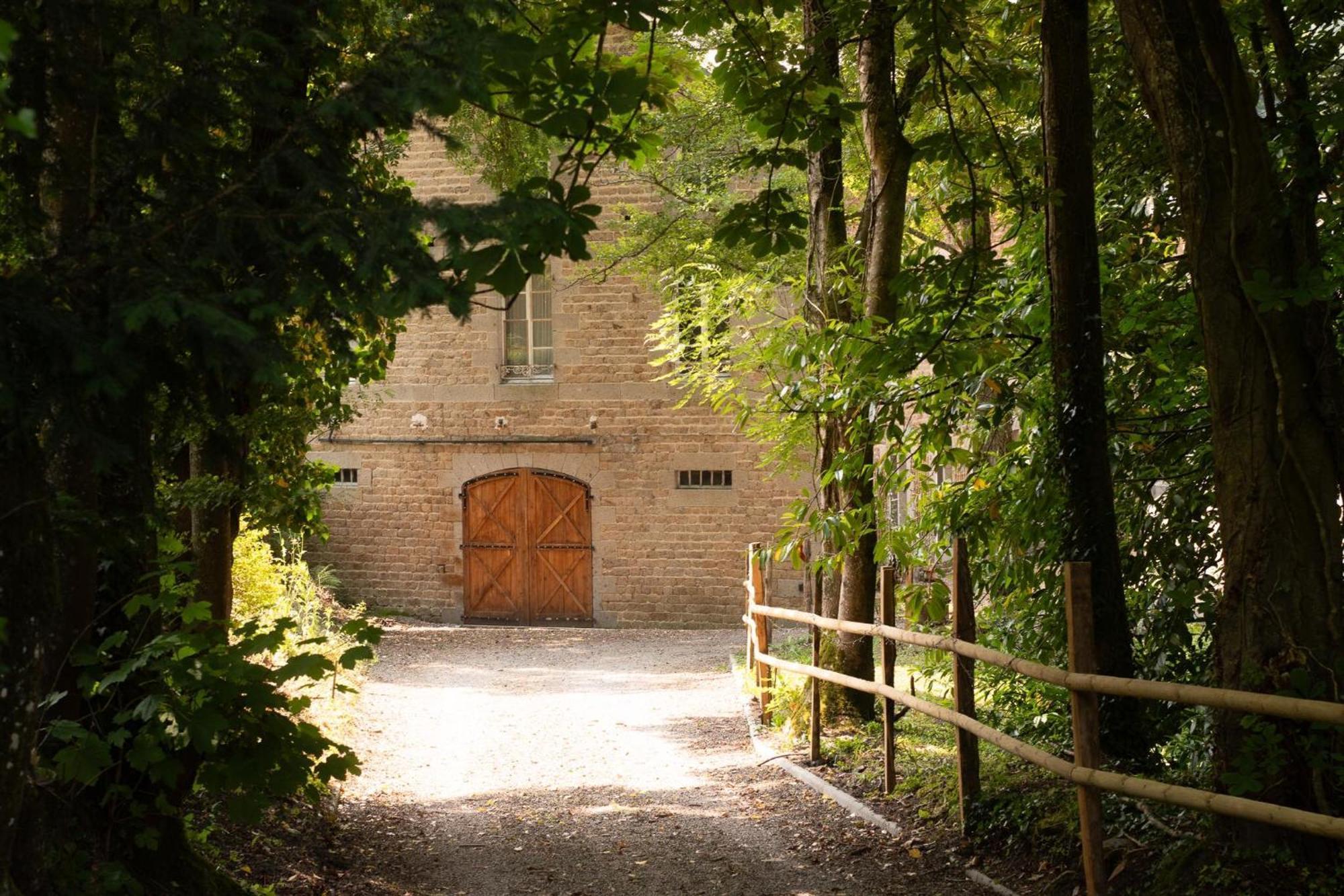 הוילה Viré Beautiful, Historic Manoir In Semi-Rural Setting מראה חיצוני תמונה